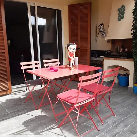 Agay Le Pti Bonheur 60M2 Rez De Jardin, En Bord De Mer Saint-Raphaël Exterior foto