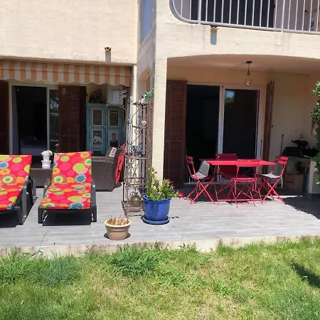 Agay Le Pti Bonheur 60M2 Rez De Jardin, En Bord De Mer Saint-Raphaël Exterior foto